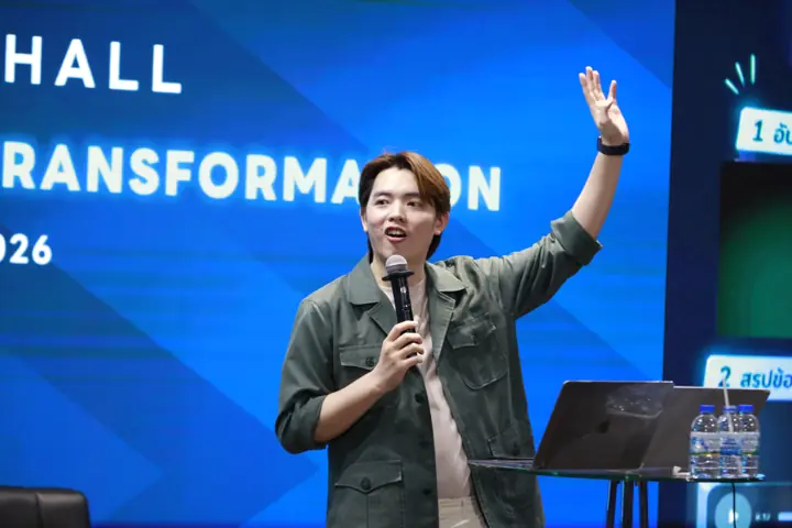 โมชิบรรยายบนเวที TQM Town Hall